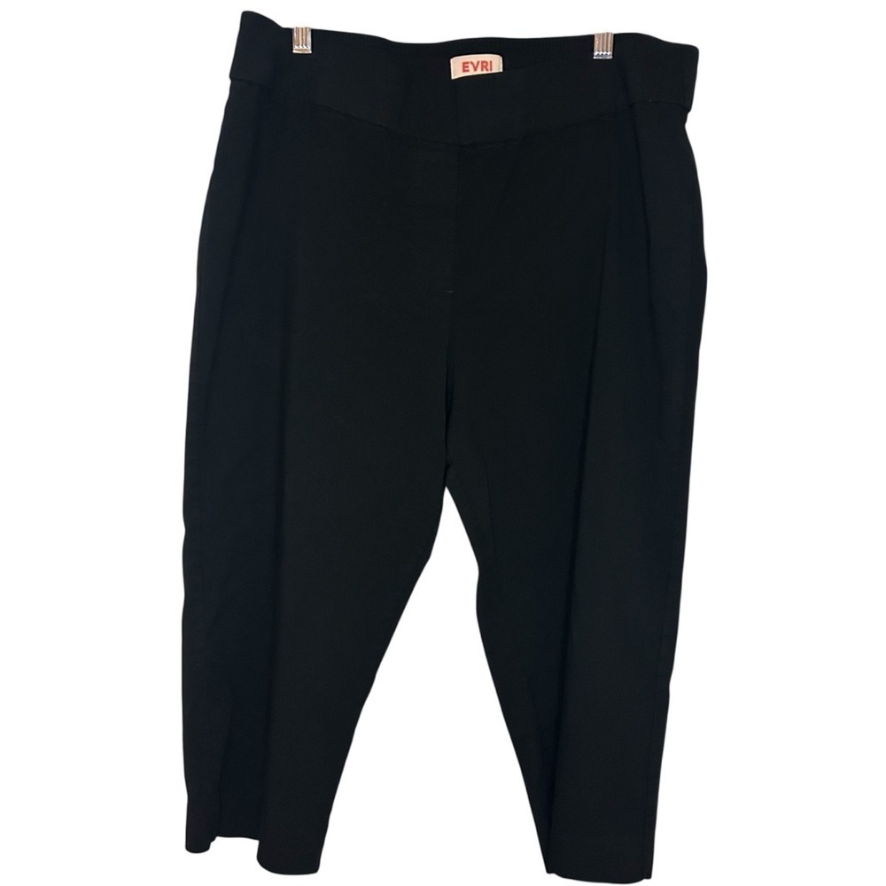 EVRI Black Pull-On Capri Pants Women’s Plus Size 16W Stretch Career Casual